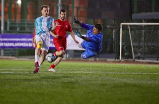 Gemlik’te İşçi Bayramı Heyecanı Yeşil Sahaya Taşındı